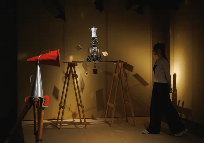 Objekte in Ausstellungsraum