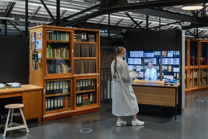 Raumansicht der neuen Puppentheatersammlung im Kraftwerk Mitte